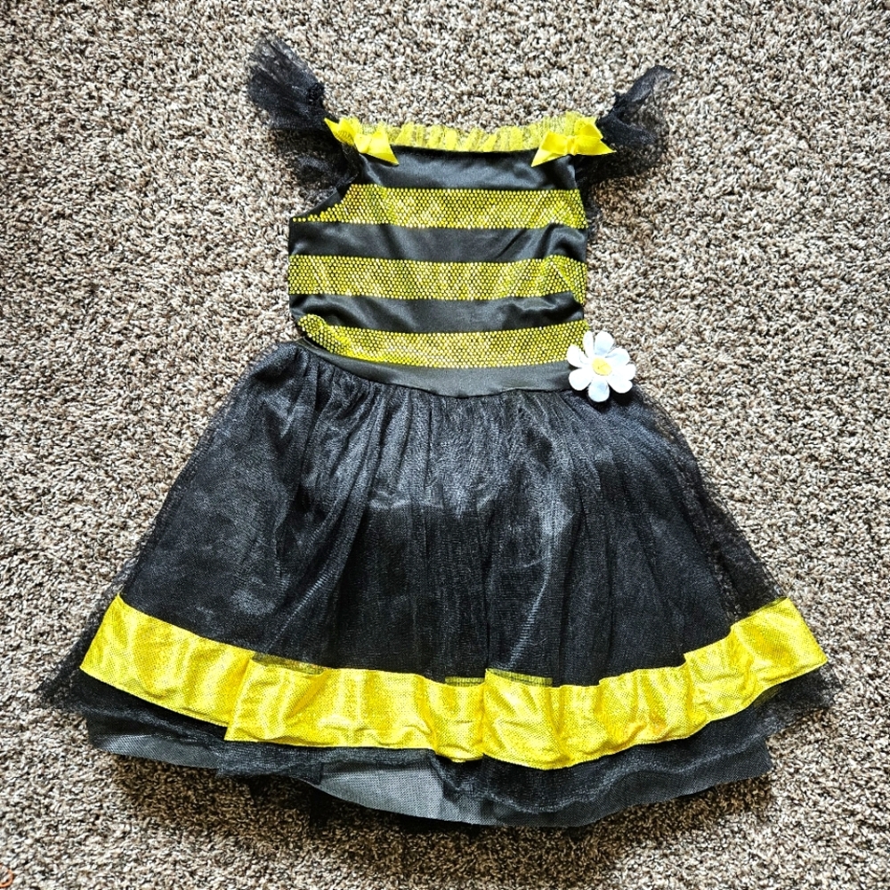 3/$5 Kids Bumblebee Costume - Black and Yellow